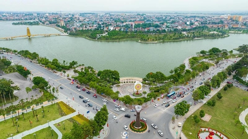 Ảnh Phú Thọ đẹp với đồng lúa vàng rực