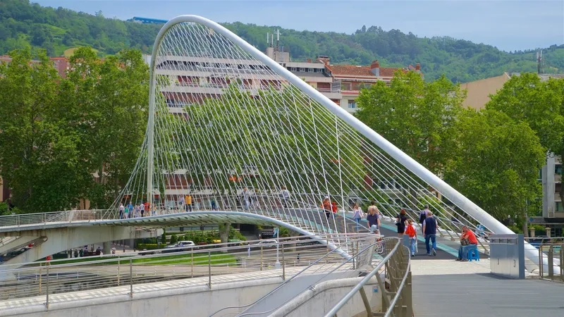 Bilbao mang đến vẻ đẹp nghệ thuật khó quên