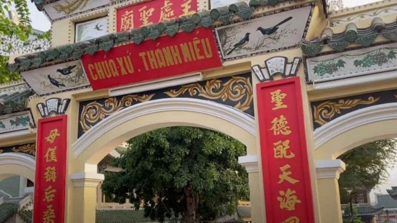 Cách di chuyển đến miếu Bà Chúa Xứ thuận tiện