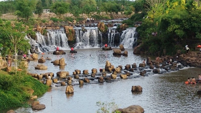 Cách di chuyển đến thác Giang Điền nhanh và thuận tiện