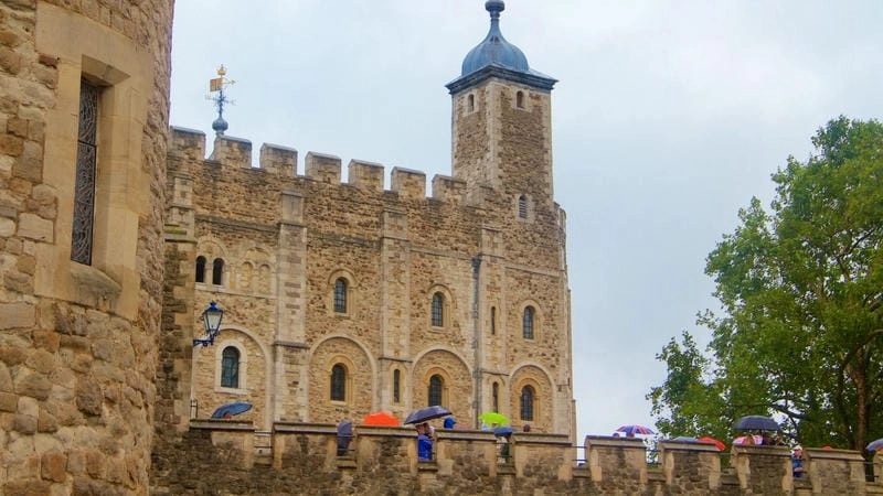 Cảnh Tháp London cùng Cầu Tháp tuyệt đẹp