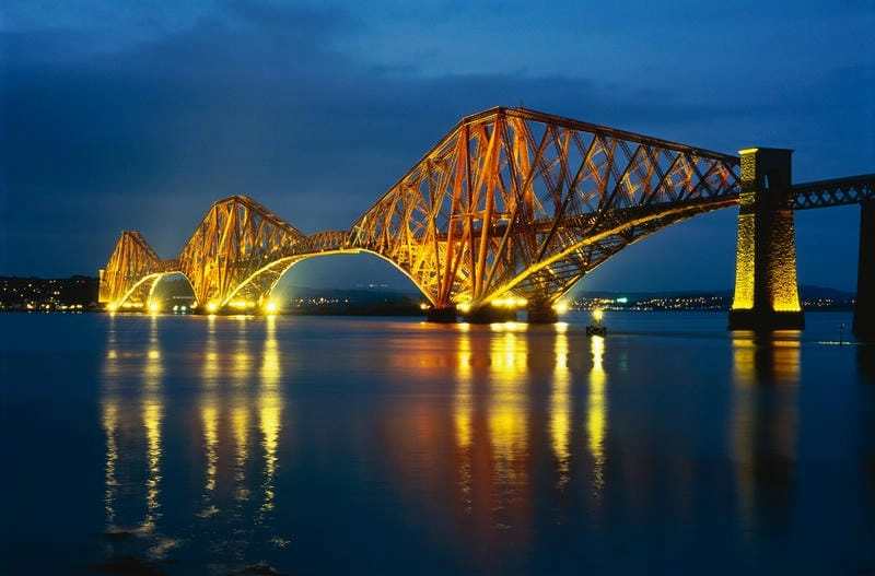 Check in Cầu Forth khi du lịch Scotland