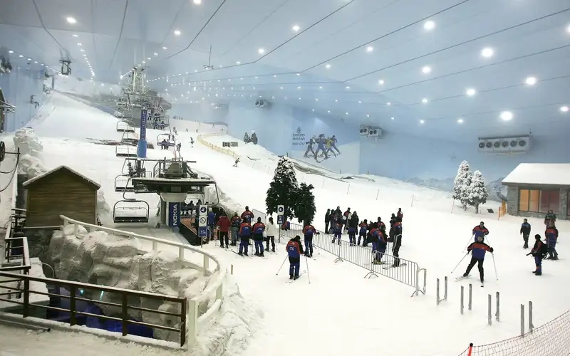 Chiêm ngưỡng công viên tuyết tại Khu trượt tuyết trong nhà Ski Dubai