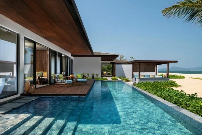 Chiêm ngưỡng kiến trúc villa biển Quy Nhơn sang trọng bên sóng nước