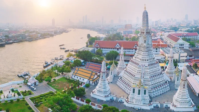 Chùa Wat Arun là điểm đến không thể bỏ qua