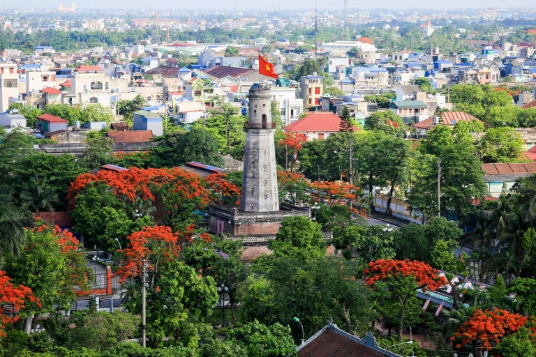 Cột cờ Nam Định: Biểu tượng lịch sử và kiến trúc Thành Nam