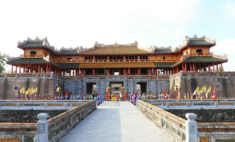 Đại Nội Huế rực rỡ với kiến trúc cung đình cổ