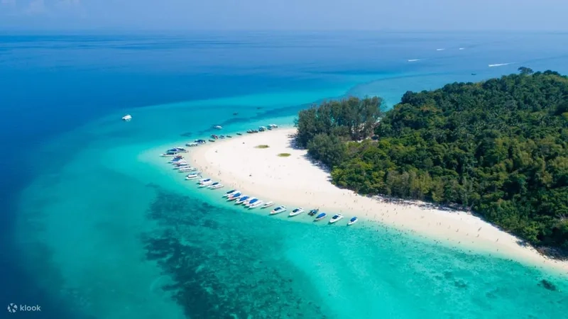 Đảo Koh Phi Phi là nơi nghỉ dưỡng tuyệt vời