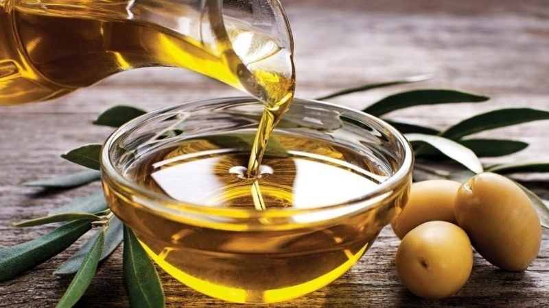 Dầu oliu là thành phần quan trọng trong chế độ ăn kiêng của người mắc bệnh túi mật
