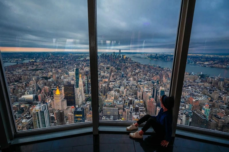 Empire State Building biểu tượng tòa nhà chọc trời của New York
