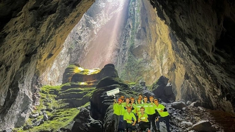Hang Sơn Đoòng Quảng Bình ảnh kỳ vĩ ngoạn mục