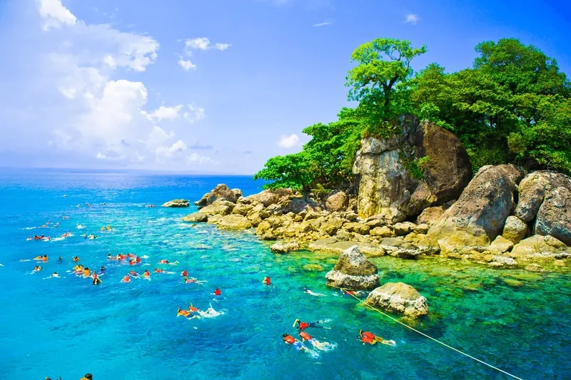 Hòa mình vào làn nước mát lạnh ở Koh Chang