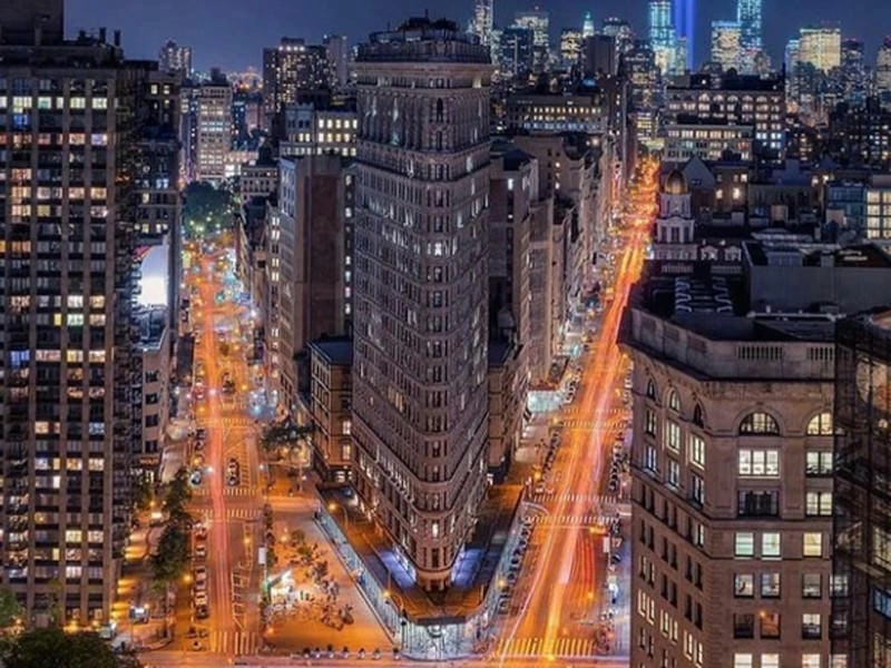 Huyền ảo ánh sáng Flatiron Building về đêm lung linh