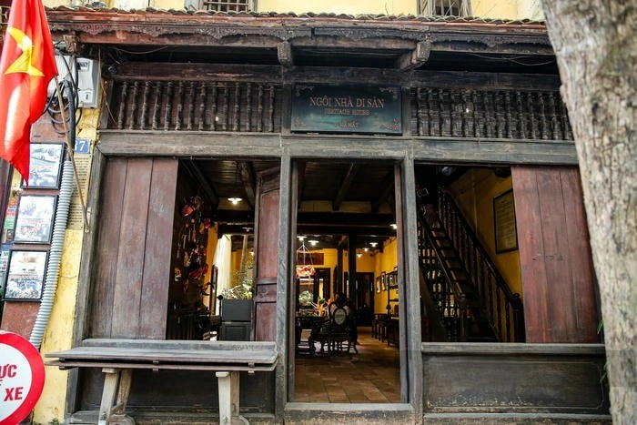 Khám phá ảnh nhà phố cổ Hà Nội mang đậm dấu ấn thời gian