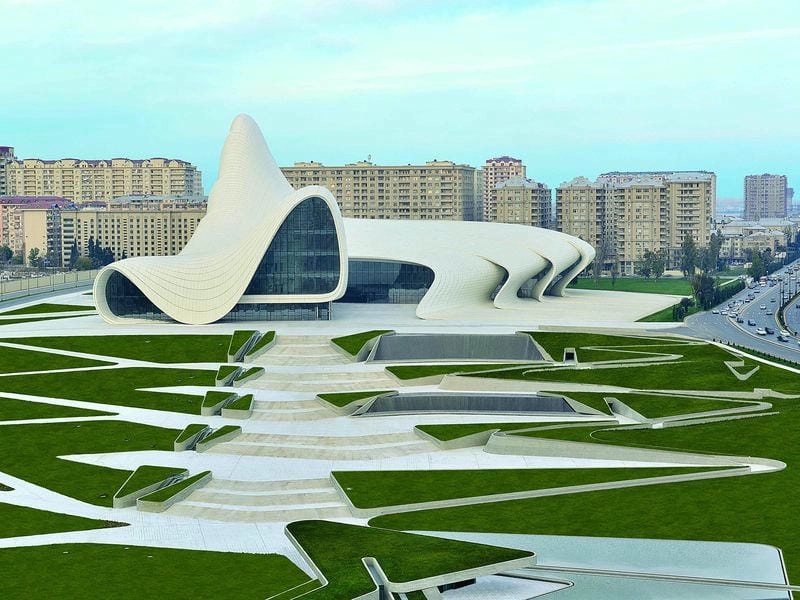Khám phá công trình Trung tâm Văn hóa Heydar Aliyev hiện đại tại Baku