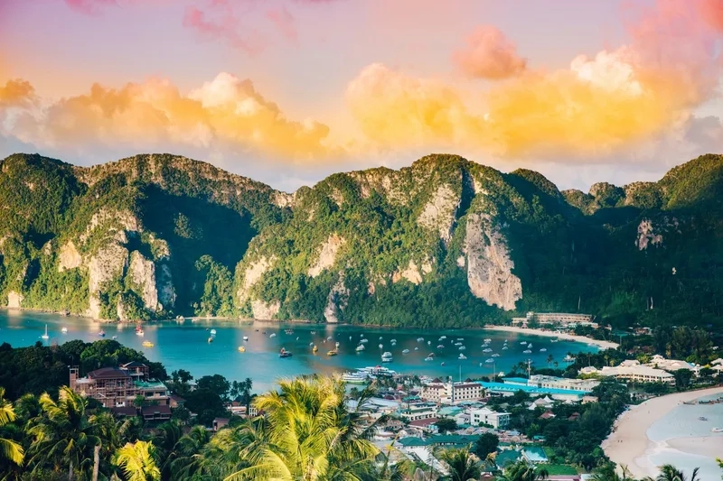 Khám phá văn hóa địa phương độc đáo tại Hua Hin