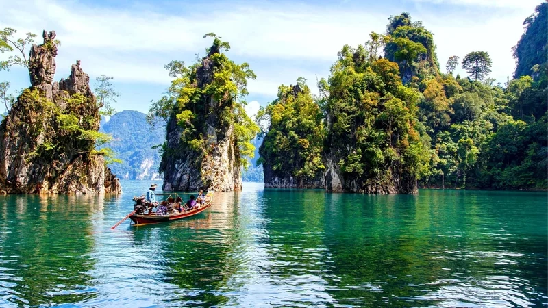 Khám phá văn hóa độc đáo của Surat Thani