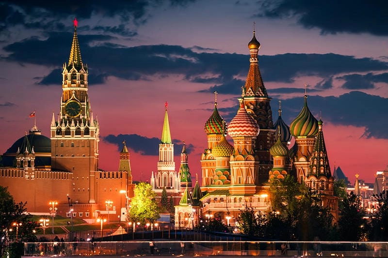 Khám phá Văn hóa Nga St Basil's Cathedral đặc sắc