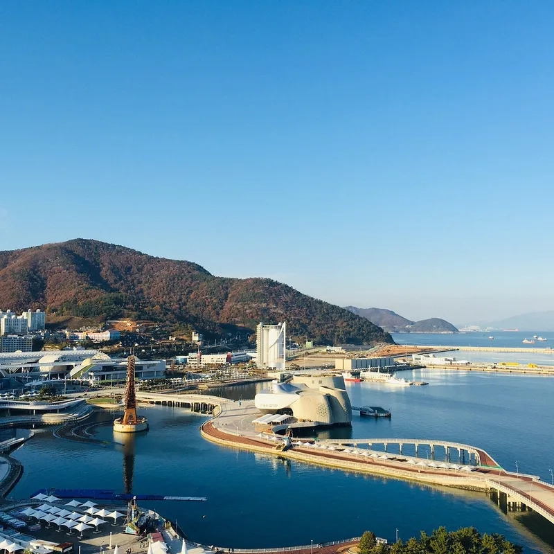 Khám phá vẻ đẹp bình yên khó quên của Yeosu