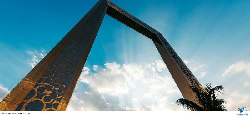 Khung Dubai Palm Jumeirah là biểu tượng mới của thành phố