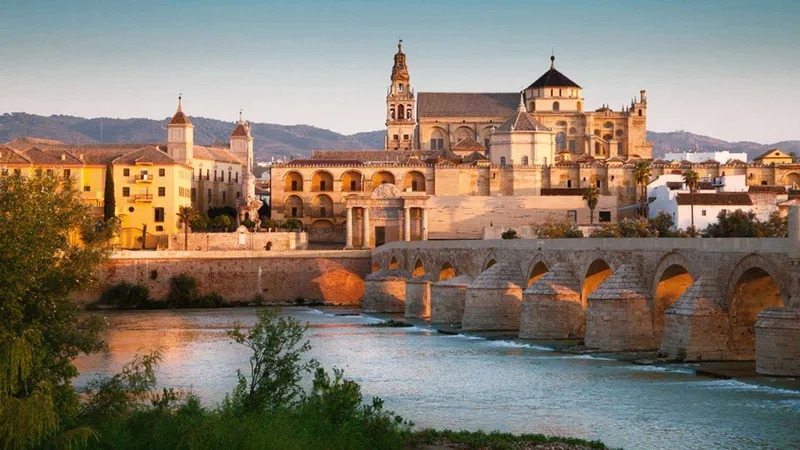 Kiến trúc Hồi giáo cổ kính ở Cordoba