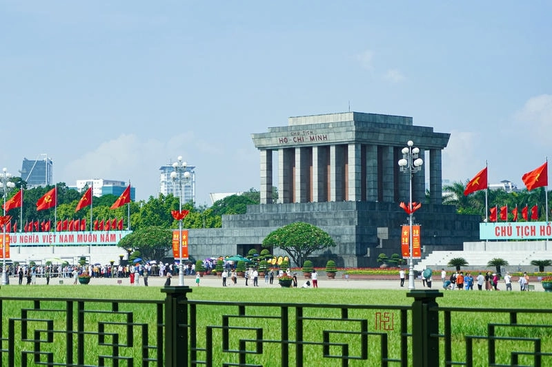 Lăng Chủ tịch Hồ Chí Minh biểu tượng của Hà Nội