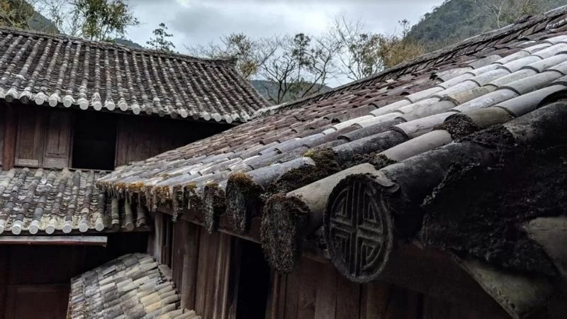 Lắng nghe lịch sử tại dinh thự họ Vương cổ