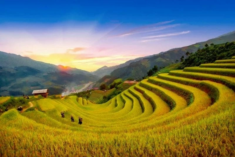 Lặng người trước hoàng hôn Hà Giang