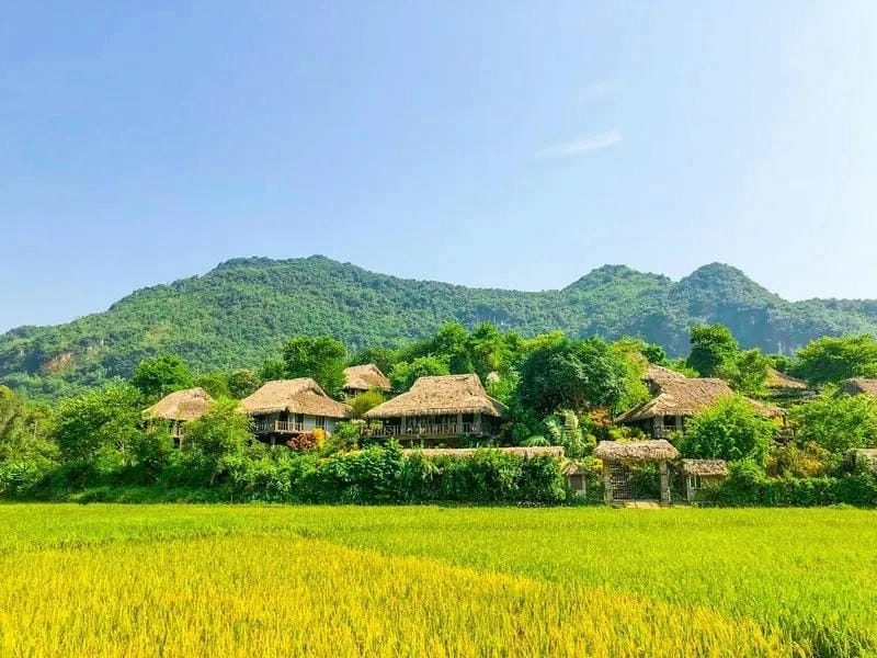 Lặng người trước vẻ Mai Châu thơ mộng