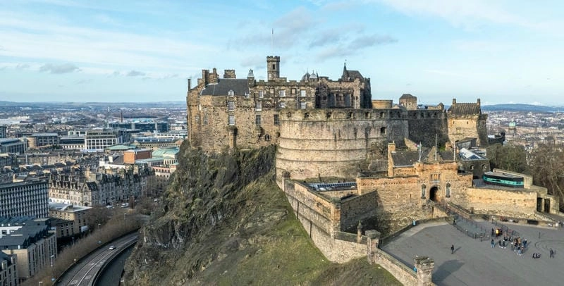Lâu đài Edinburgh ảnh đẹp đẹp tuyệt vời cho góc sống ảo