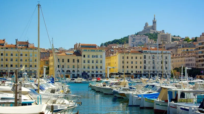 Marseille có vẻ đẹp cổ kính và hiện đại