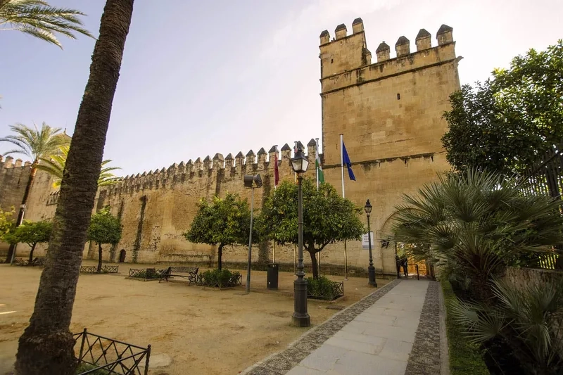 Nhà thờ Mezquita nổi tiếng của Cordoba