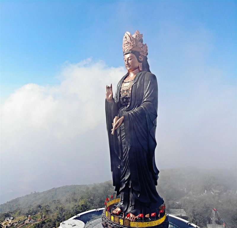 Núi Bà Đen Tây Ninh ảnh đẹp hùng vĩ