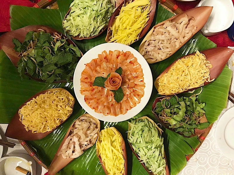 Quán nhỏ phục vụ ẩm thực Phan Thiết truyền thống