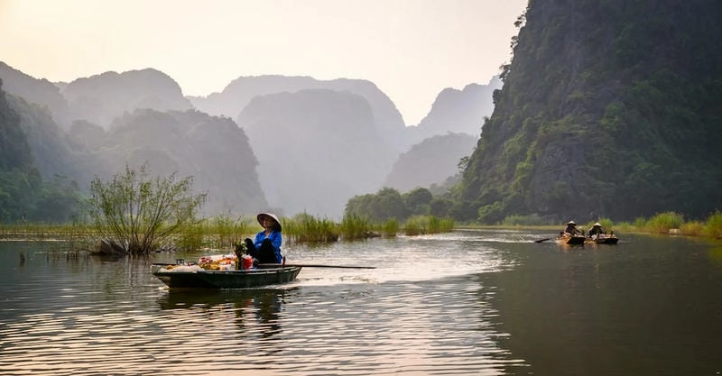 Tam Cốc lạnh giá mùa đông đậm chất thơ