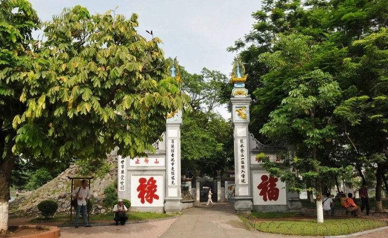 Tháp Bút Đài Nghiên: Biểu tượng văn hóa và trí tuệ bên Hồ Gươm