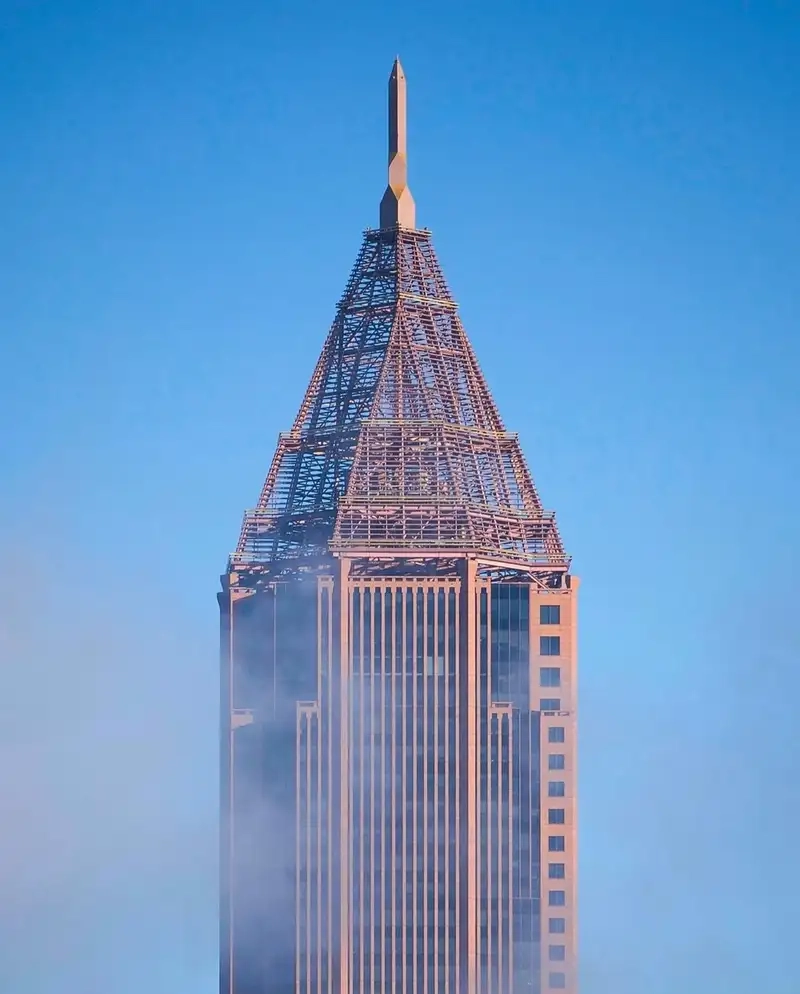 Thiết kế Bank of America Plaza đậm nét kiến trúc Mỹ hiện đại