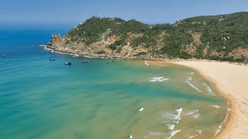 Thời điểm lý tưởng để ngắm bình minh bãi Môn