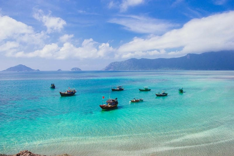 Thư giãn Côn Đảo bên bãi biển Đầm Trầu yên bình