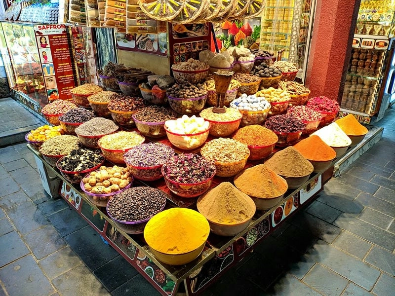 Trải nghiệm các hoạt động giải trí tại Khu phố chợ Souk Madinat Jumeirah
