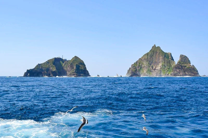Ulleungdo & Dokdo nơi hội tụ vẻ đẹp thiên nhiên