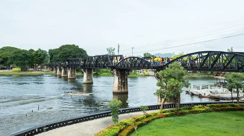 Vẻ đẹp mộc mạc của cầu sông Kwai khiến say lòng