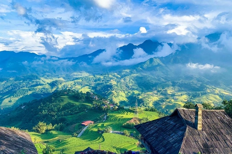 Vẻ đẹp ruộng bậc thang Sapa giữa thiên nhiên hùng vĩ