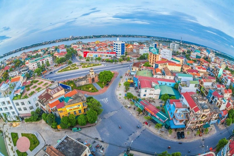 Vẻ đẹp thiên nhiên Quảng Bình qua dòng sông ngầm lộng lẫy